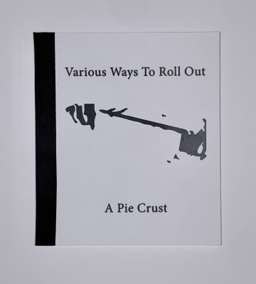 Various Ways to Roll Out a Pie Crust / James Prez