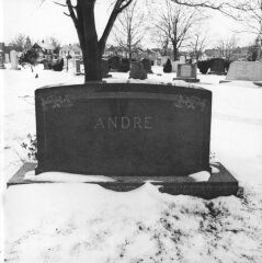 Quincy / Carl Andre