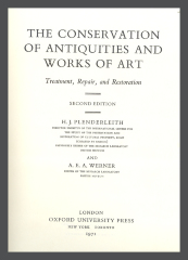 The Conservation of Antiquities and Works of Art: Treatment, Repair and Restoration. 2nd ed. / H.J. Plenderleith; A.E.A. Werner

